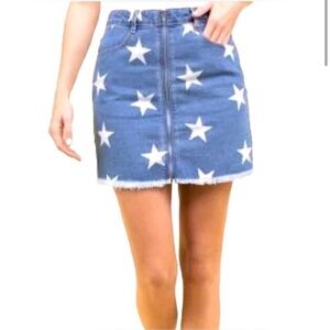 LE LIS Collection Star & Zip Jean Skirt NWT